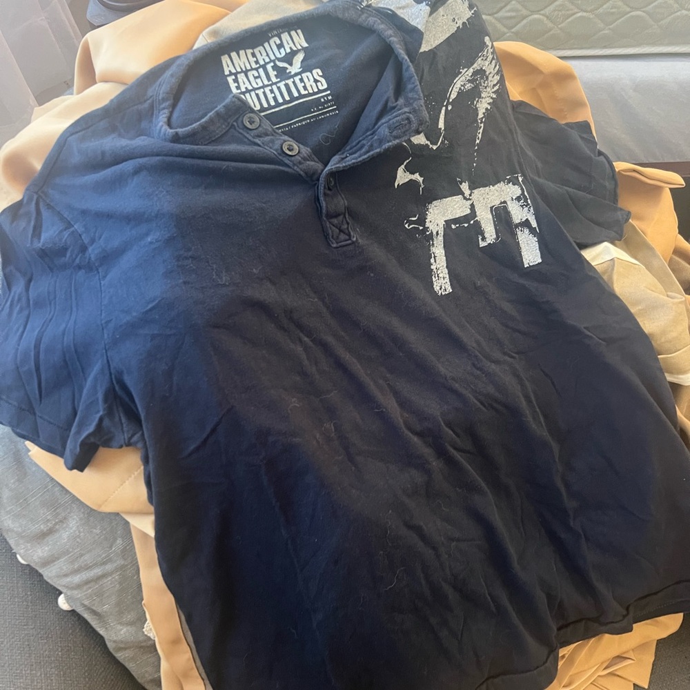 American Eagle Outfitters Dark Blue short sleeve Henley, size large